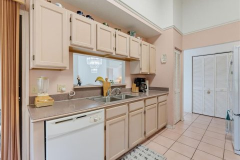 Villa ou maison à vendre à Lakeland, Floride: 2 chambres, 124.02 m2 № 2405639 - photo 15