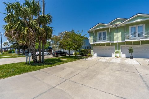 Adosado en venta en Jacksonville Beach, Florida, 3 dormitorios, 170.1 m2 № 1734815 - foto 3