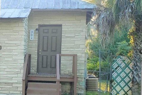 Immobilier commercial à vendre à New Smyrna Beach, Floride: 155.43 m2 № 1916384 - photo 1
