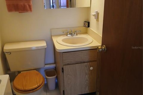 Condo in New Port Richey, Florida, 2 bedrooms  № 1780941 - photo 21