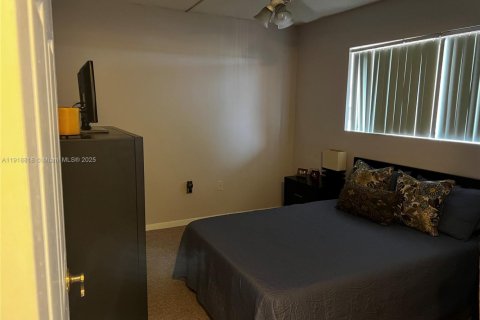 Снять в аренду кондоминиум в Плантация, Флорида 2 спальни, 90.12м2, № 1973348 - фото 12