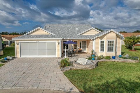 House in The Villages, Florida 3 bedrooms, 181.72 sq.m. № 2220120