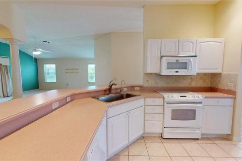 Villa ou maison à vendre à The Villages, Floride: 3 chambres, 181.72 m2 № 2220120 - photo 5