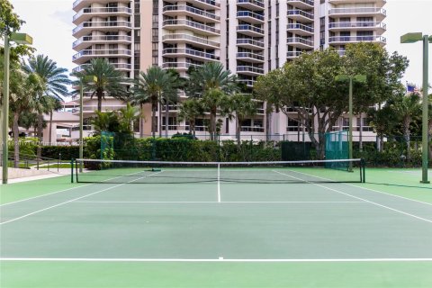 Condominio en venta en Aventura, Florida, 2 dormitorios, 150.69 m2 № 1854928 - foto 25