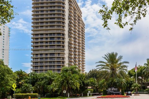 Condominio en venta en Aventura, Florida, 2 dormitorios, 150.69 m2 № 1854928 - foto 21