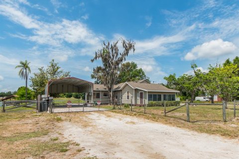 Casa en Odessa, Florida 2 dormitorios, 140.28 m2 № 2100899