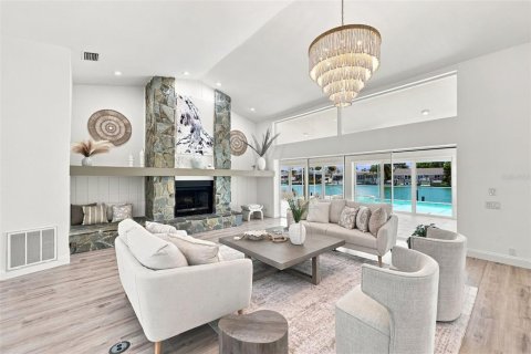Купить виллу или дом в Галфпорта, Флорида 8 комнат, 324.97м2, № 2306039 - фото 17