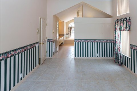 Villa ou maison à vendre à New Port Richey, Floride: 4 chambres, 224.82 m2 № 2323274 - photo 23