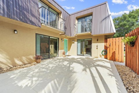 Touwnhouse à Stuart, Floride 2 chambres, 119.66 m2 № 2375056