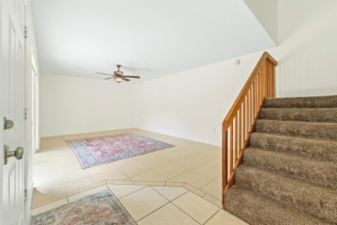 Touwnhouse à vendre à Stuart, Floride: 2 chambres, 119.66 m2 № 2375056 - photo 5