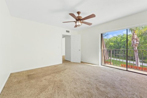 Touwnhouse à vendre à Stuart, Floride: 2 chambres, 119.66 m2 № 2375056 - photo 14
