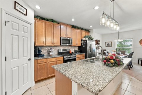 House in ARDMORE RESERVE in Minneola, Florida 4 bedrooms, 168.8 sq.m. № 2394277 - photo 18