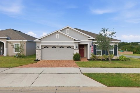 House in ARDMORE RESERVE in Minneola, Florida 4 bedrooms, 168.8 sq.m. № 2394277 - photo 3