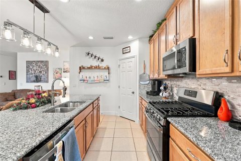 House in ARDMORE RESERVE in Minneola, Florida 4 bedrooms, 168.8 sq.m. № 2394277 - photo 22