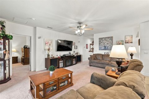 House in ARDMORE RESERVE in Minneola, Florida 4 bedrooms, 168.8 sq.m. № 2394277 - photo 16