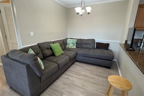 Condominio en alquiler en Tampa, Florida, 2 dormitorios, 100.33 m2 № 2109646 - foto 8