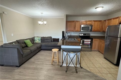 Condominio en alquiler en Tampa, Florida, 2 dormitorios, 100.33 m2 № 2109646 - foto 3