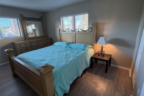 Condominio en alquiler en Tampa, Florida, 2 dormitorios, 100.33 m2 № 2109646 - foto 12