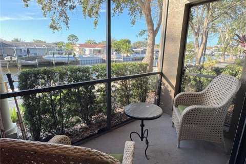 Condominio en alquiler en Tampa, Florida, 2 dormitorios, 100.33 m2 № 2109646 - foto 11