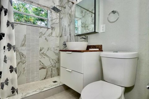 Купить виллу или дом в Лодерхилл, Флорида 3 спальни, 101.17м2, № 1922324 - фото 19