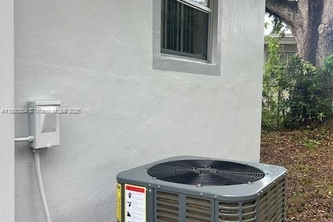 Купить виллу или дом в Лодерхилл, Флорида 3 спальни, 101.17м2, № 1922324 - фото 17