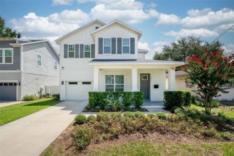 Casa en Orlando, Florida 4 dormitorios, 253.16 m2 № 2314397