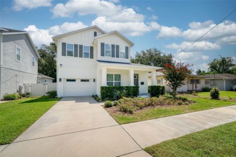 Casa en venta en Orlando, Florida, 4 dormitorios, 253.16 m2 № 2314397 - foto 2