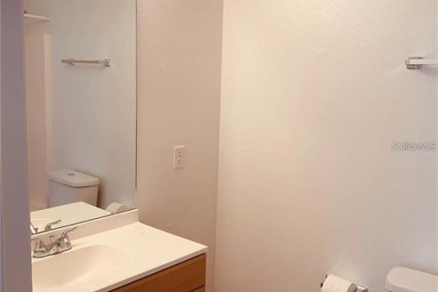 Immobilier commercial à vendre à Poinciana, Floride: 6 chambres, 221.85 m2 № 2208609 - photo 26