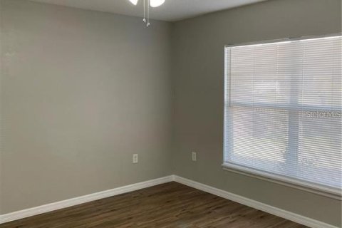 Immobilier commercial à vendre à Poinciana, Floride: 6 chambres, 221.85 m2 № 2208609 - photo 29