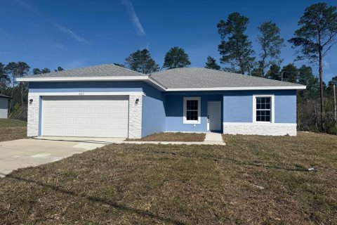 House in Ocala, Florida 4 bedrooms, 160.72 sq.m. № 1815079 - photo 1