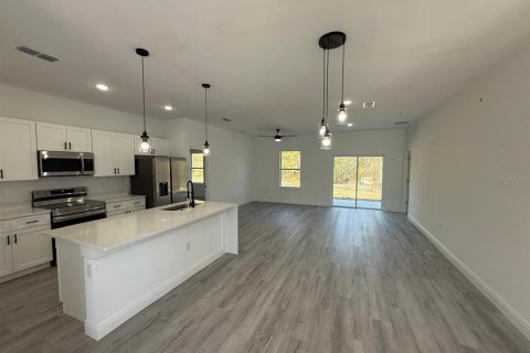 House in Ocala, Florida 4 bedrooms, 160.72 sq.m. № 1815079 - photo 5