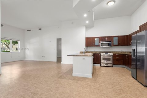 Condo in Aventura, Florida, 3 bedrooms  № 2008077 - photo 2
