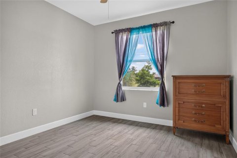 Villa ou maison à vendre à Cape Coral, Floride: 3 chambres, 153.57 m2 № 2277156 - photo 23