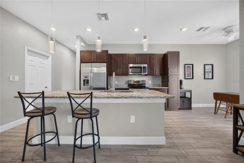 Villa ou maison à vendre à Cape Coral, Floride: 3 chambres, 153.57 m2 № 2277156 - photo 9