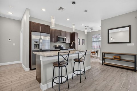 Villa ou maison à vendre à Cape Coral, Floride: 3 chambres, 153.57 m2 № 2277156 - photo 13
