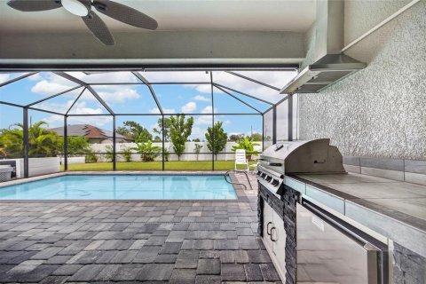 Villa ou maison à vendre à Cape Coral, Floride: 3 chambres, 153.57 m2 № 2277156 - photo 27