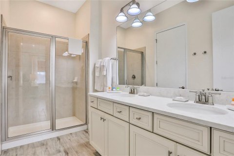 Снять в аренду виллу или дом в Киссимми, Флорида 3 комнаты, 121.24м2, № 1886303 - фото 20