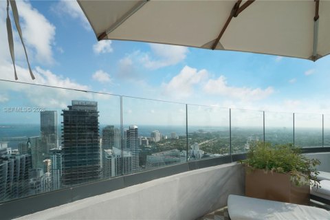 Condo in Miami, Florida, 1 bedroom  № 2083615 - photo 30