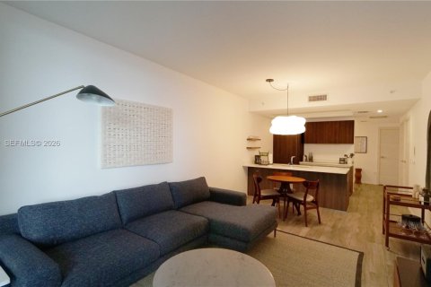 Condo in Miami, Florida, 1 bedroom  № 2083615 - photo 6