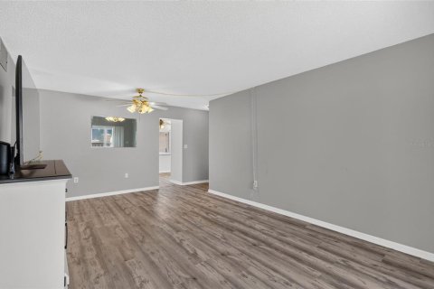 Купить кондоминиум в Клируотер, Флорида 3 комнаты, 79.62м2, № 2224885 - фото 17