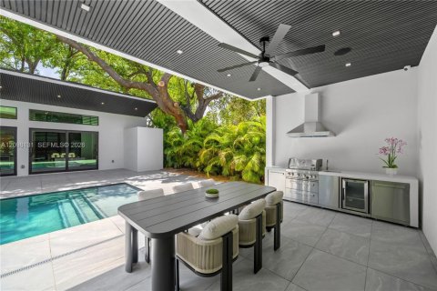 Купить виллу или дом в Майами, Флорида 6 спален, 331.38м2, № 2398148 - фото 30