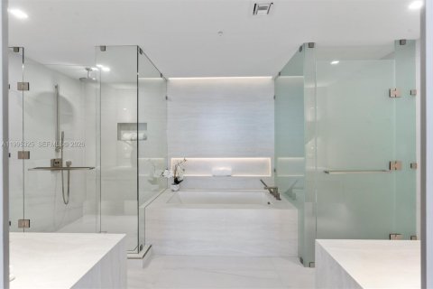Condominio en venta en Pompano Beach, Florida, 3 dormitorios, 240.62 m2 № 2064827 - foto 15