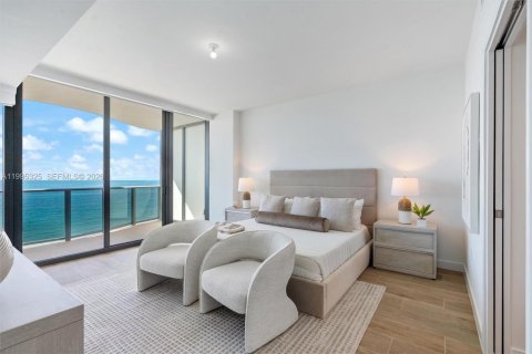 Condominio en venta en Pompano Beach, Florida, 3 dormitorios, 240.62 m2 № 2064827 - foto 12