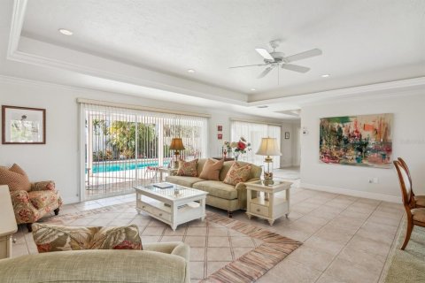 Villa ou maison à louer à Sarasota, Floride: 3 chambres, 204.66 m2 № 2383872 - photo 4