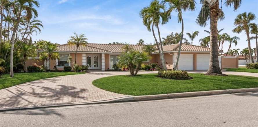 Villa ou maison à Sarasota, Floride 3 chambres, 204.66 m2 № 2383872