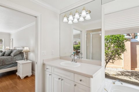Villa ou maison à louer à Sarasota, Floride: 3 chambres, 204.66 m2 № 2383872 - photo 27