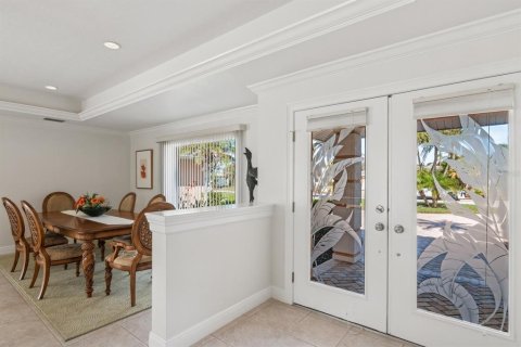 Villa ou maison à louer à Sarasota, Floride: 3 chambres, 204.66 m2 № 2383872 - photo 3