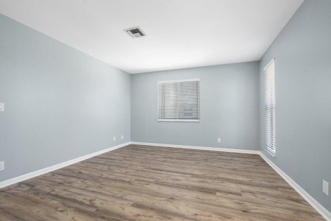 Condo in Delray Beach, Florida, 2 bedrooms  № 2251439 - photo 21