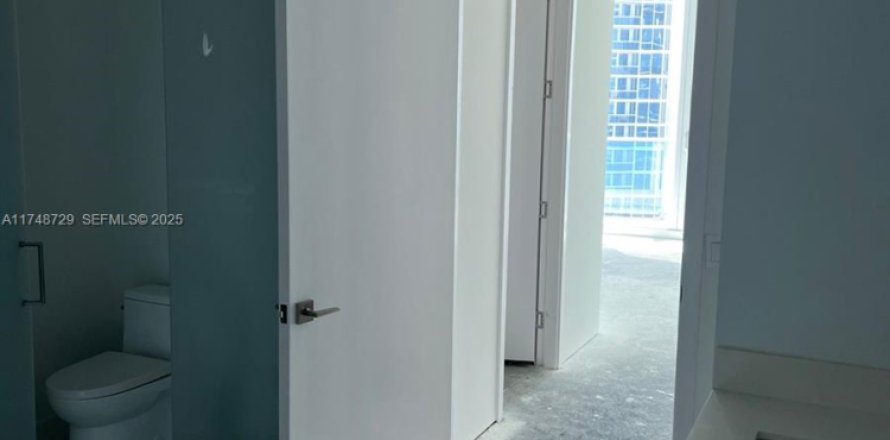 Condominio en Sunny Isles Beach, Florida, 2 dormitorios  № 2261013