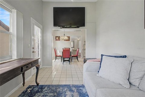 House in Spring Hill, Florida 2 bedrooms, 156.17 sq.m. № 2202820 - photo 29